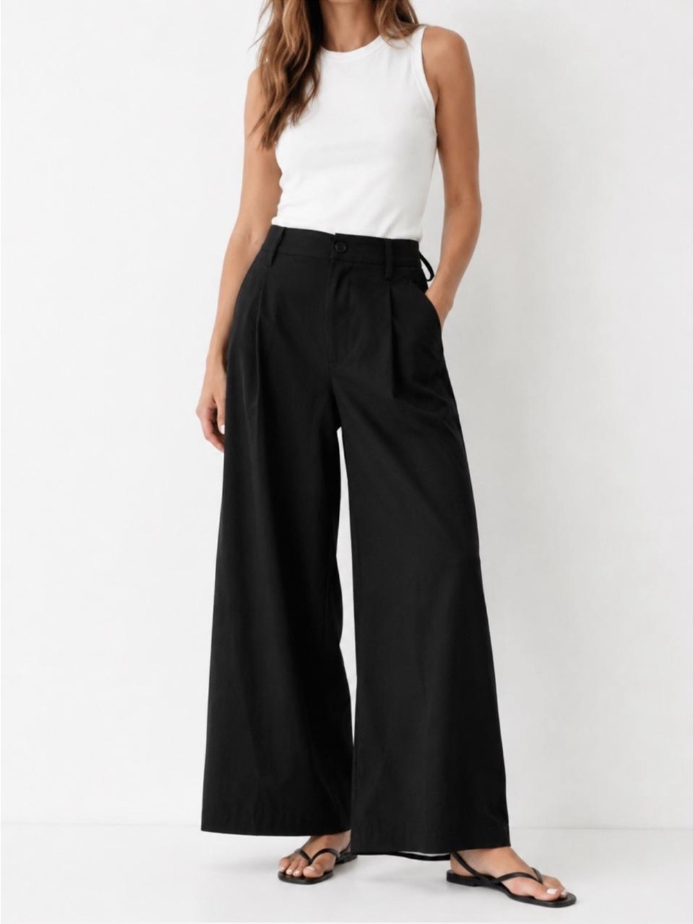 Zara Trousers Wide Leg Pleated Black Size Medium